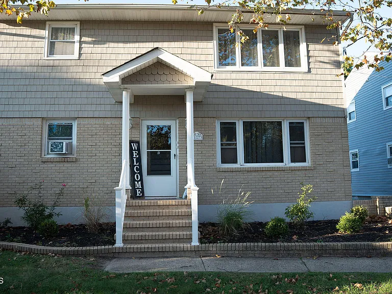 73 Maple Ave #2 — Photo 2