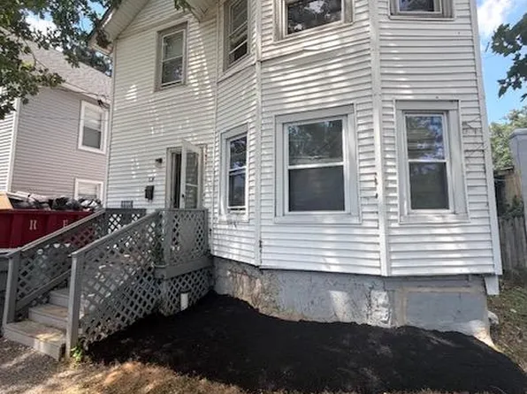 824 E Plum St, Vineland, NJ 08360
