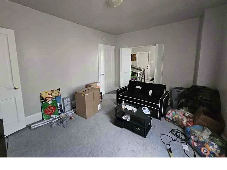 3413 Penn Ave #1 — Photo 8