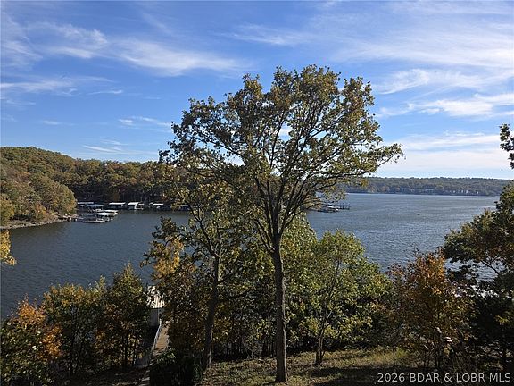 3rd image of 41 Island View Rd