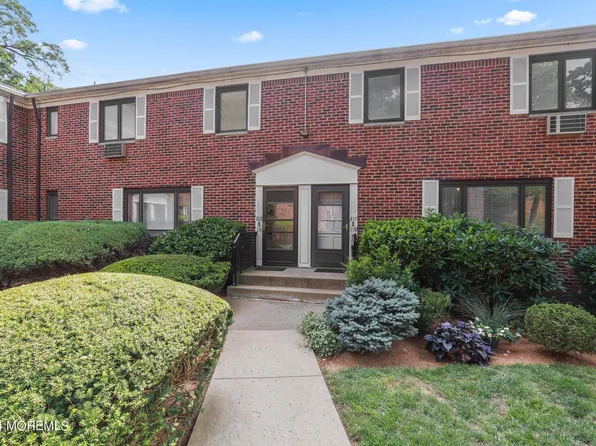 209 Manor E, Red Bank, NJ 07701