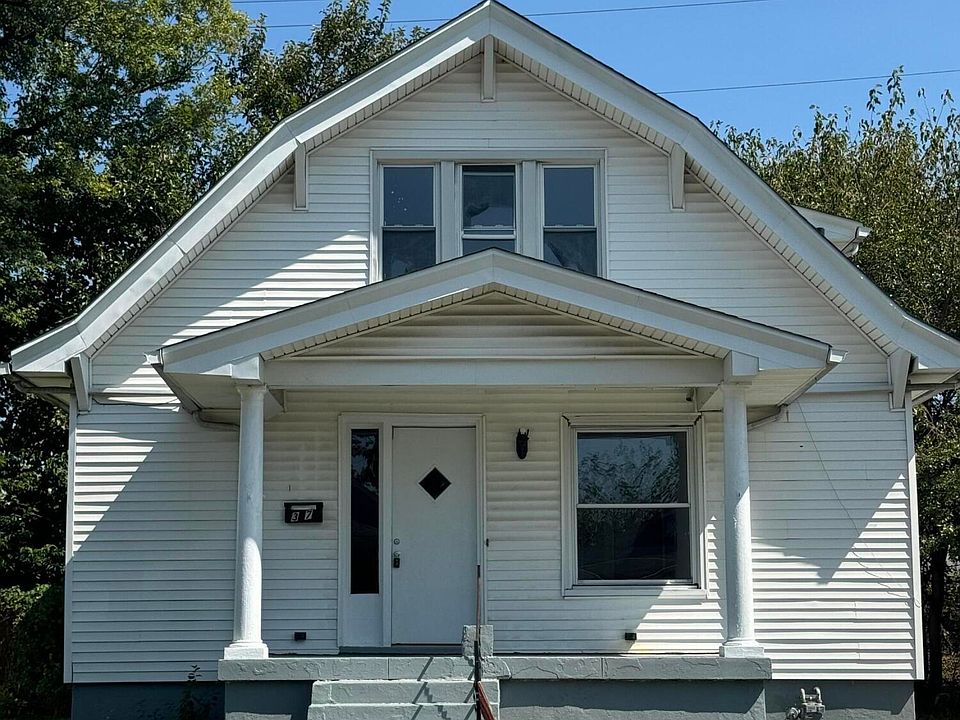 1st image of 307 N 32nd St