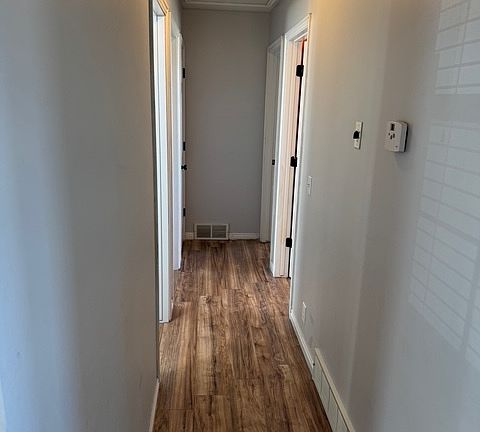 5th image of 792 W Timpie Rd S