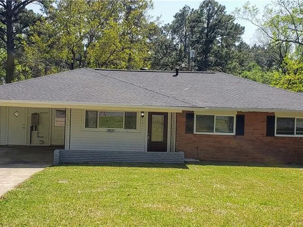 1801 Tumminello Dr, Pineville, LA 71360