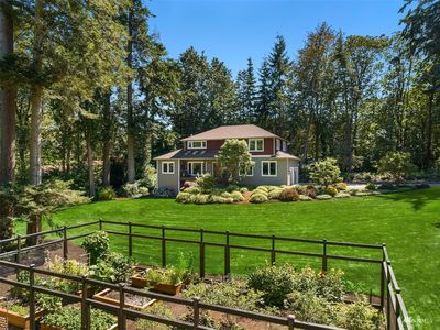5662 Packard Lane NE, Bainbridge Island, WA, 98110
