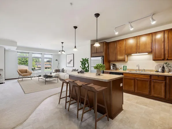 7100 Metro Blvd Unit 228, Edina, MN 55439