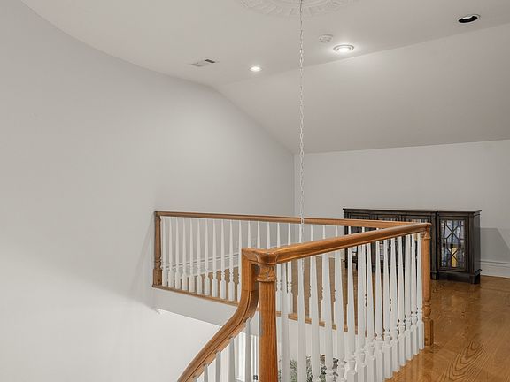 69th image of 99 Posey Cir