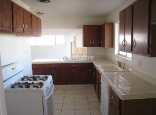 2921 Vegas Dr, Las Vegas, NV 89106