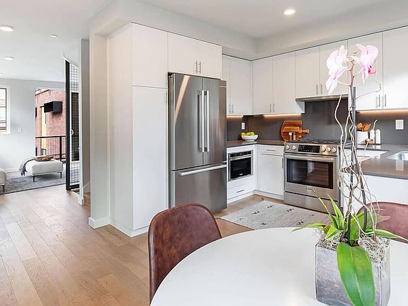 Winston - Model - Kitchen Living Room