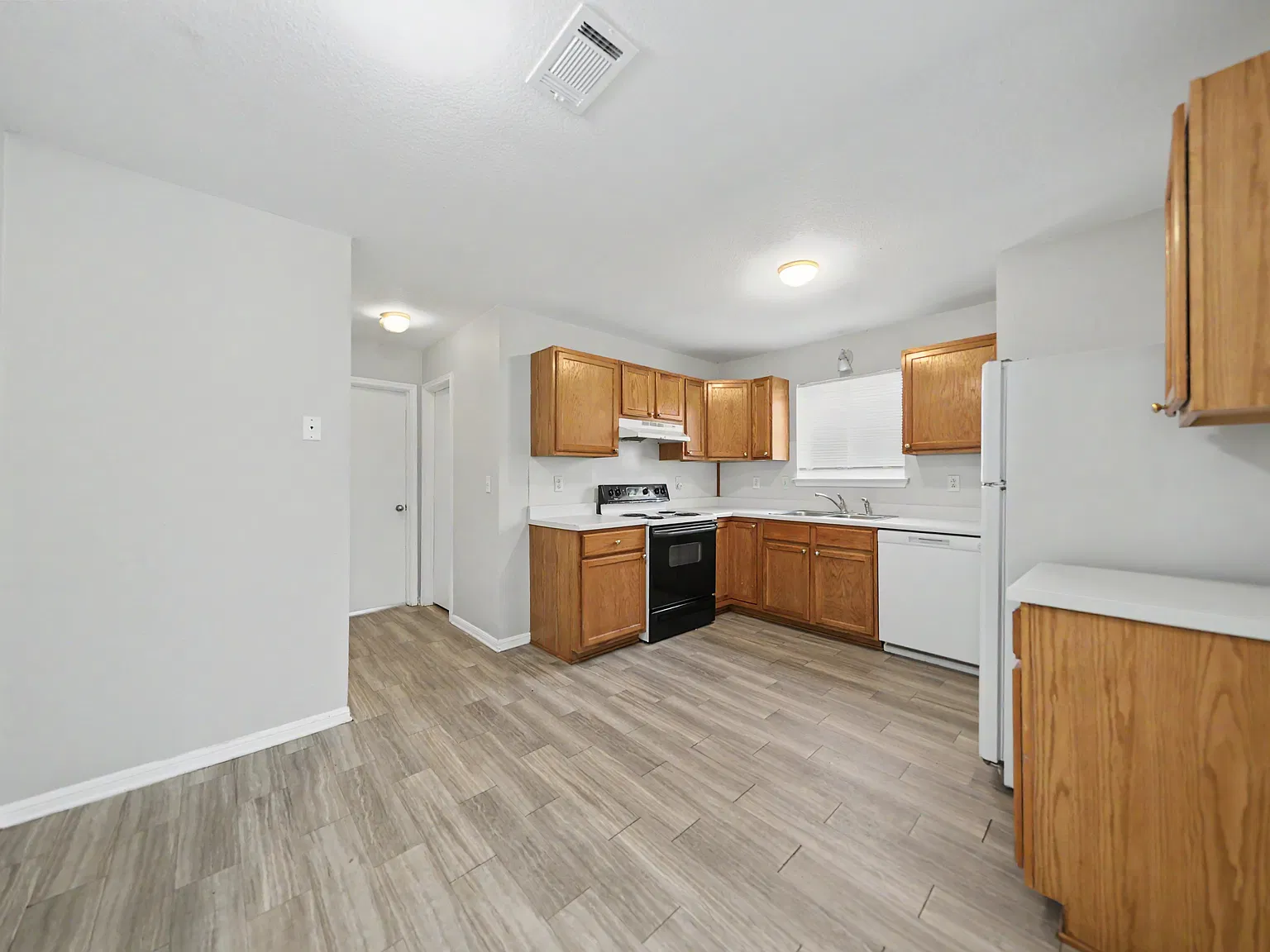 2813 Cantabrian Dr, Killeen — Photo 2