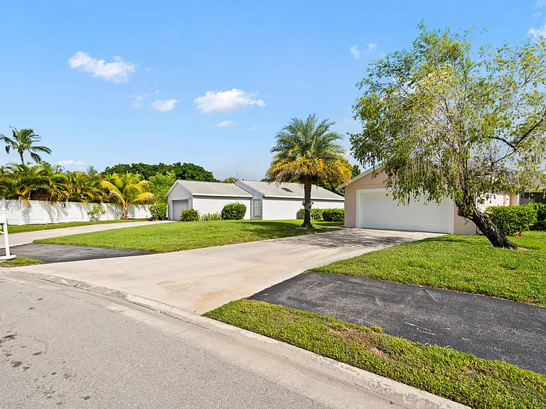 1209 Pine Sage Cir — Photo 5