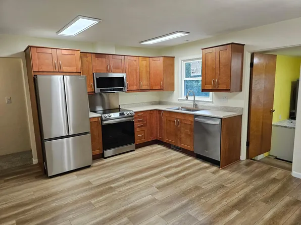 5407 Cherry St, South Haven, MI 49090