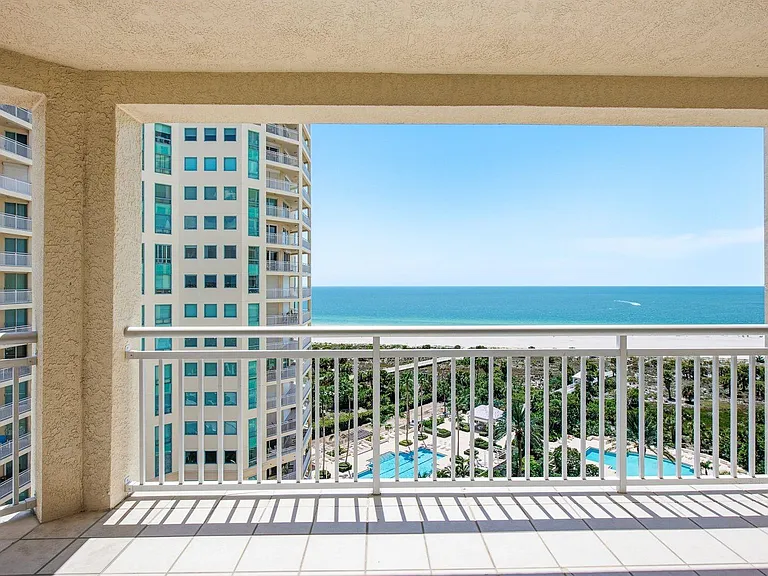 1170 Gulf Blvd #1105 — Photo 40