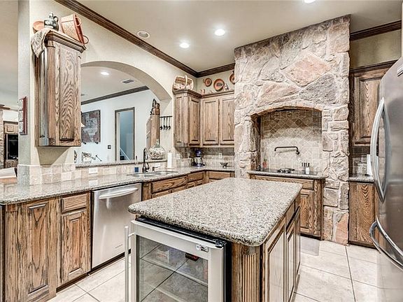 5th image of 174 Tres Vistas Ct