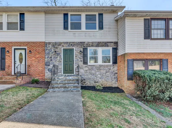 534 Westminister Ln, Salem, VA 24153