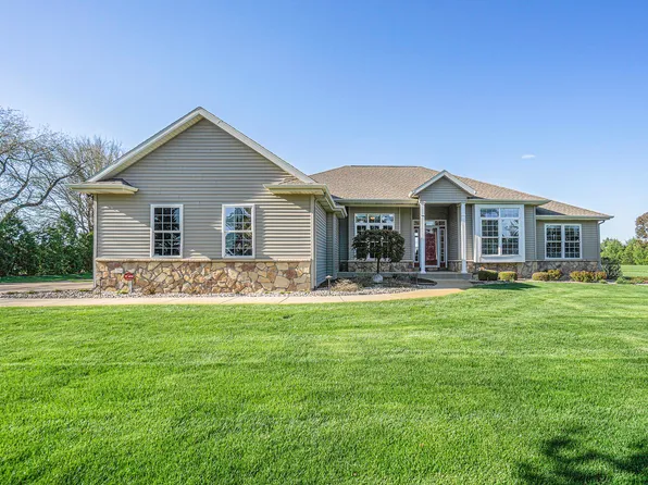 754 W West Ave, Schoolcraft, MI 49087
