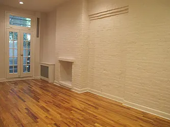 Rented by Metropolis Real Estate of Manhattan