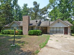 100 Walnut Loop, Shepherd, TX 77371