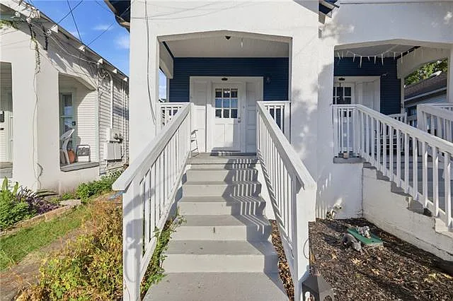 1708 S Lopez St — Photo 10