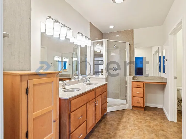 428 Alice St #639 — Photo 17