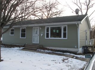 1201 28th St SE, Cedar Rapids, IA 52403
