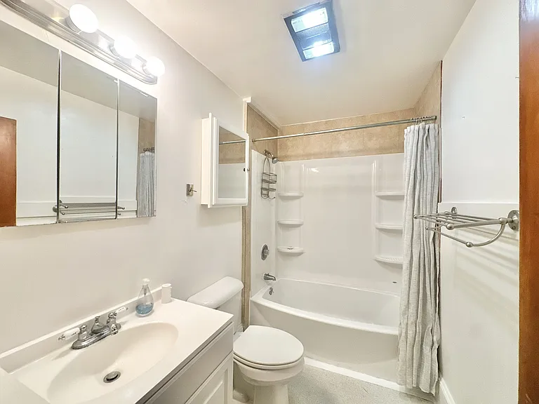 739 Bloom Rd #101 — Photo 12