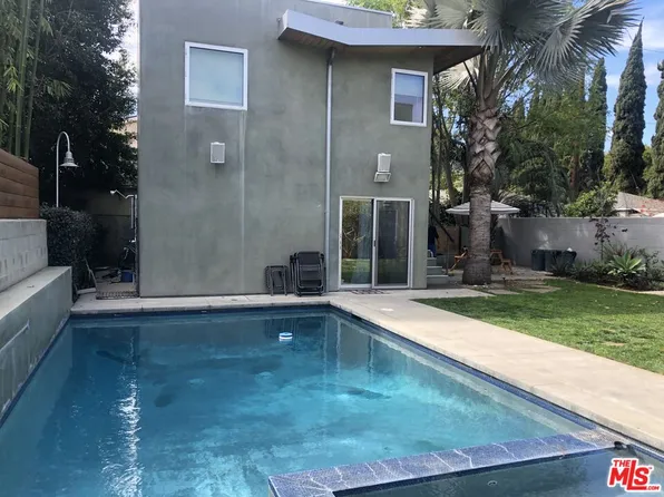 2491 Granville Ave #B, Los Angeles, CA 90064
