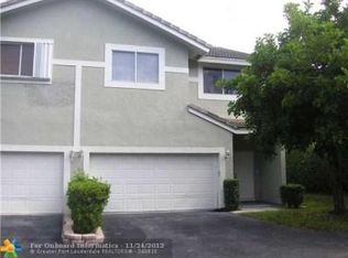 5410 Pointe Villa Dr, Lighthouse Point, FL 33064