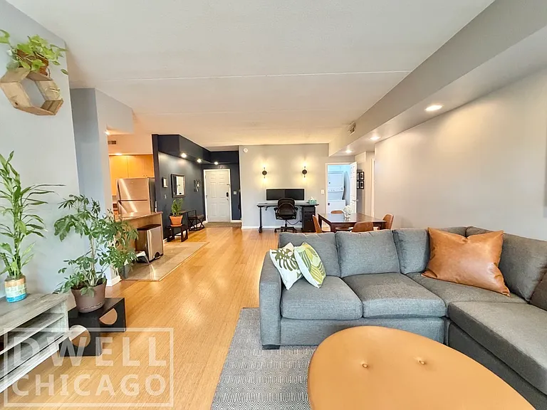 4625 W Lawrence Ave #401 — Photo 24
