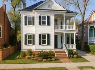 512 E Huntingdon St, Savannah, GA 31401