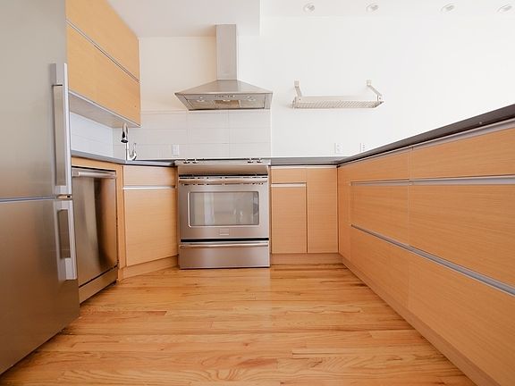 4th image of 196 Bowery #6A