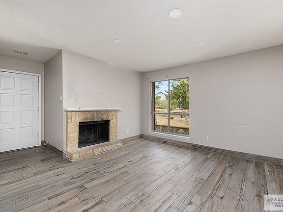 3rd image of 3005 Old Alice Rd APT 1000B