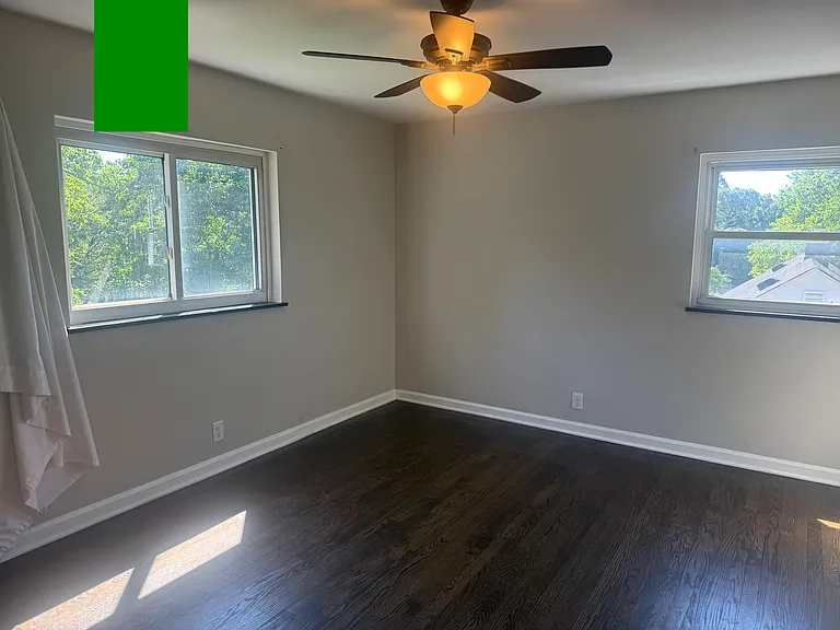 35 Parker Rd — Photo 20