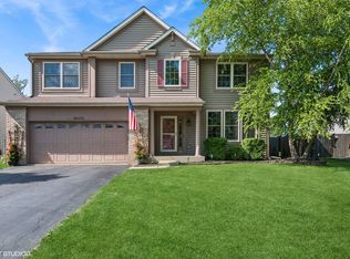 10332 Somerset Ln, Huntley, IL 60142
