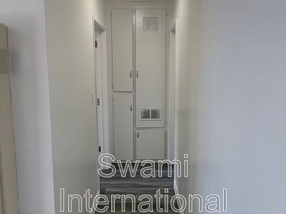 3rd image of 1102 1/2 W 92nd St