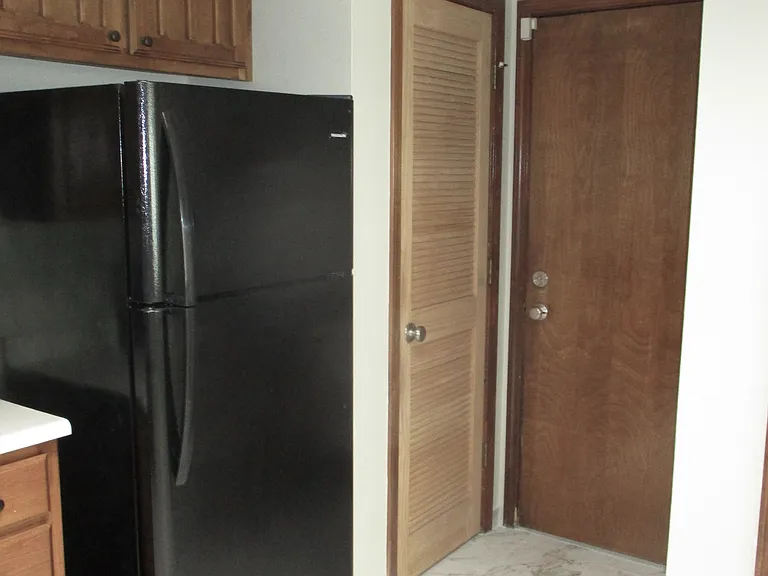 10409 Camino Del Oso NE — Photo 6