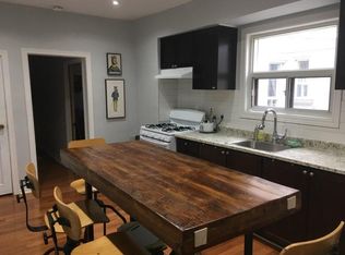 796 Ossington Ave #1, Toronto, ON M6G 3V1