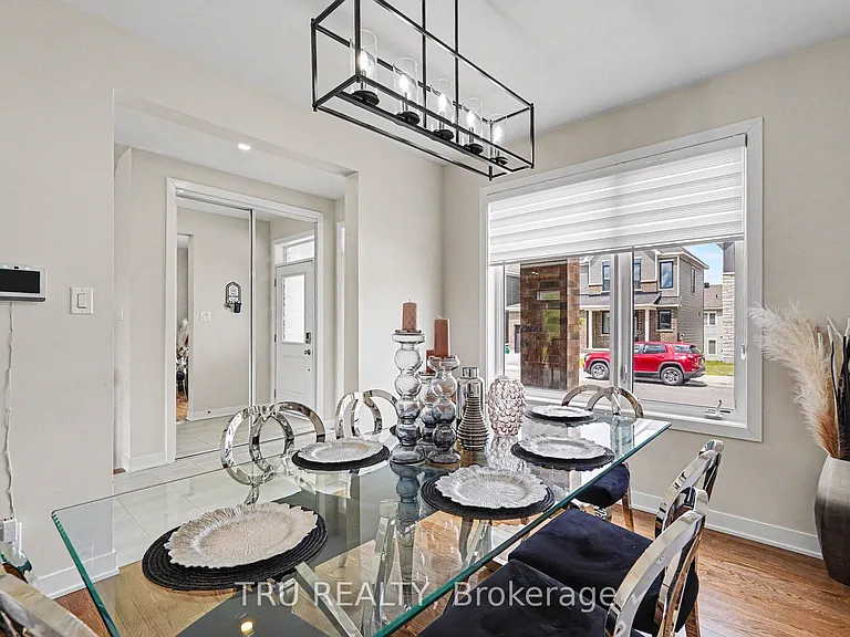 748 Eminence St — Photo 4