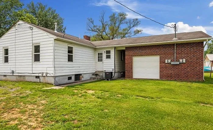 503 Stephenson Rd — Photo 14