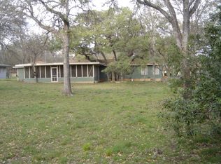789 Encino Dr, New Braunfels, TX 78130