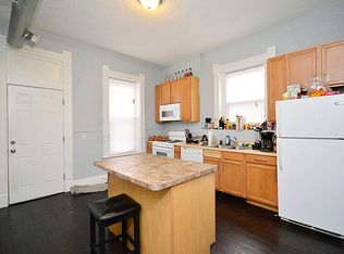 626 S Racine Ave APT 2, Chicago, IL 60607