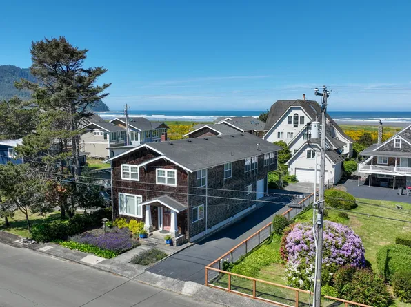 1164 Beach Dr, Seaside, OR 97138