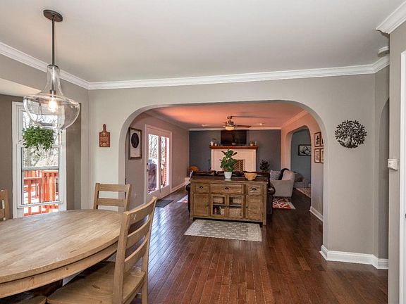 5th image of 7867 Meadowcreek Dr