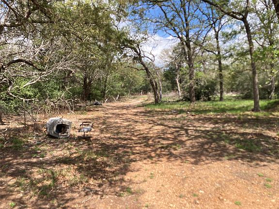 5th image of 314 Green Oaks Dr Lot 14-B