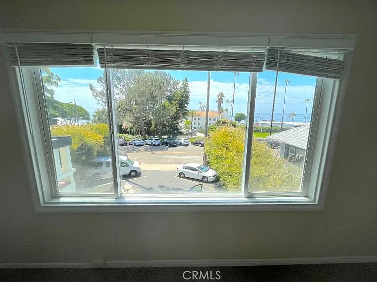 270 Cliff Dr #9 — Photo 4