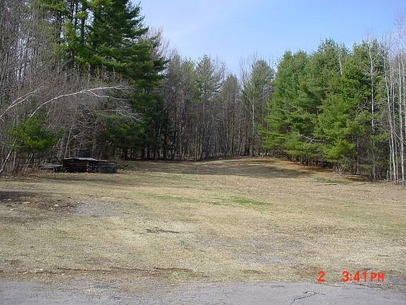 4th image of 453 County Highway 143