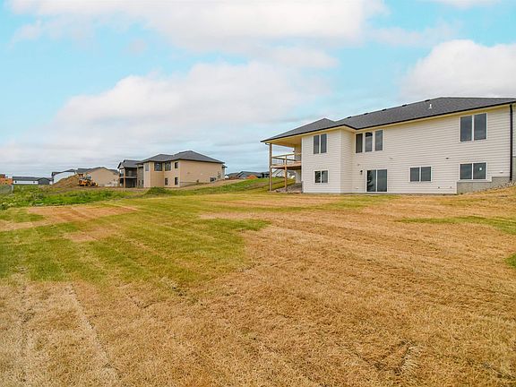 4th image of 6601 E Fieldview St