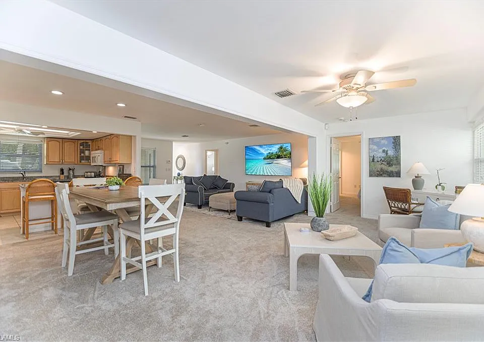 2983 Binnacle Dr