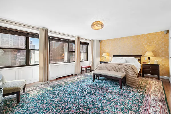 ストリート　STREET 148〜305まで 305 East 40th Street #20H in Murray Hill, Manhattan | StreetEasy
