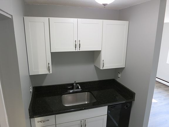 2nd image of 9-29 W Lake St #17A
